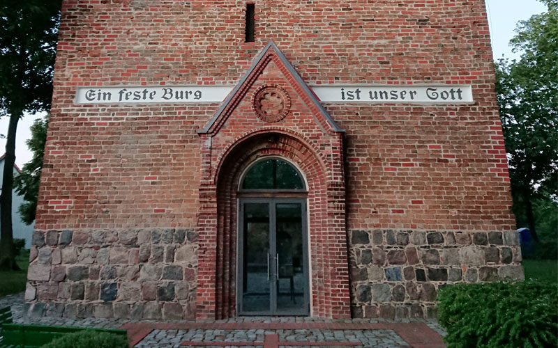 Kirchenruine-Podelzig
